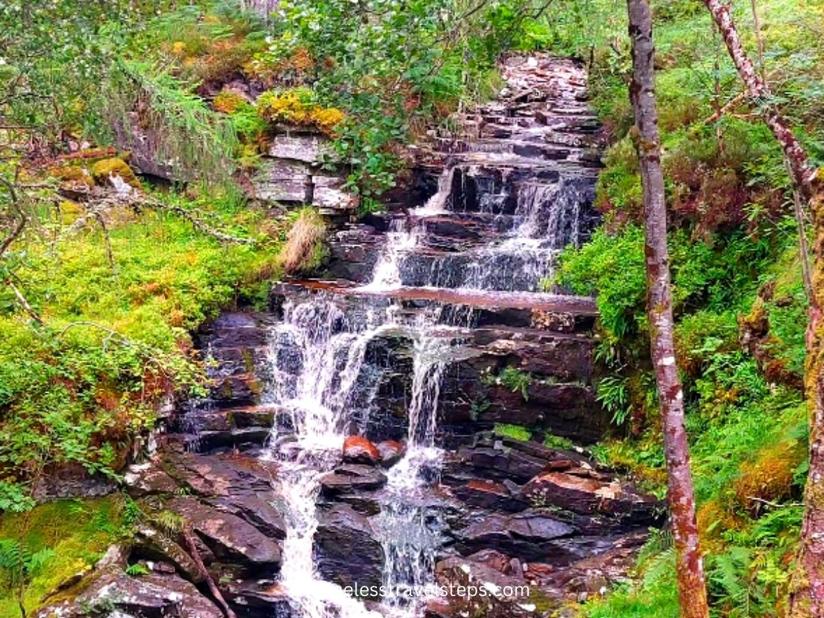 corrieshalloch gorge and measach falls during the walk © timelesstravelsteps.com 