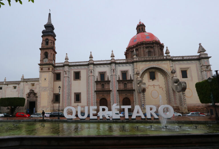 Is the city of Querétaro worth visiting? (Mexico) - The Travels of BBQboy and Spanky