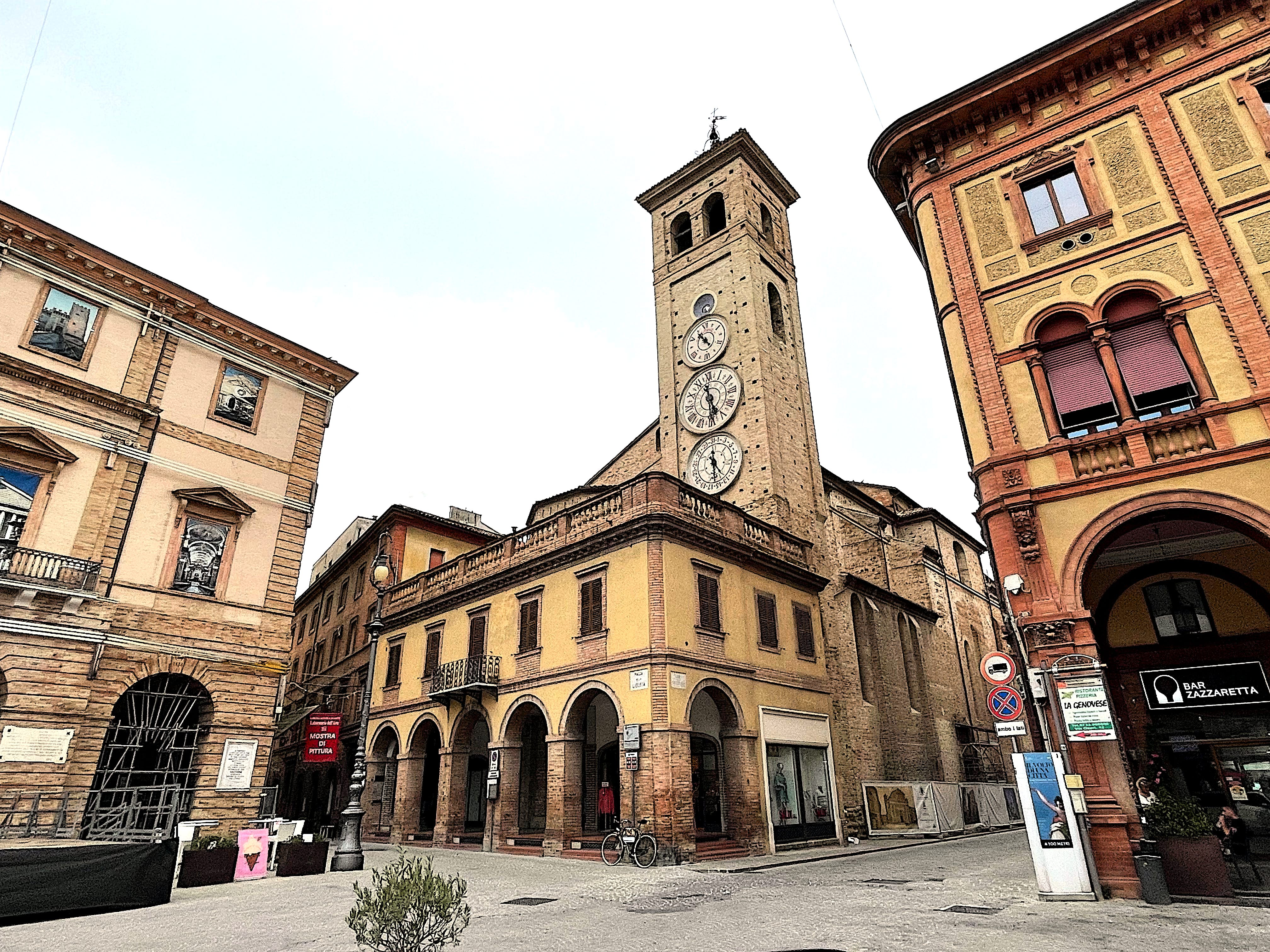 Torre degli Orrologi, Tolentino, Le Marche, Italy