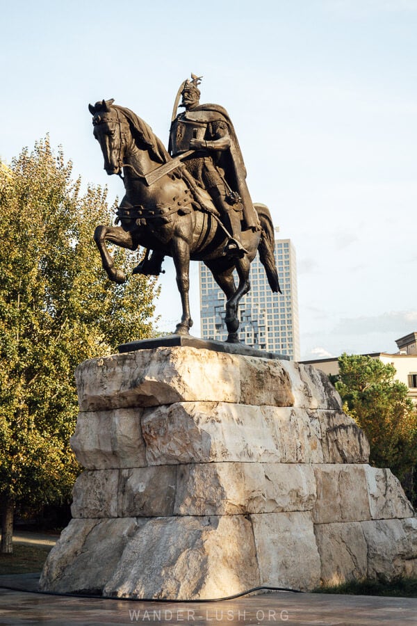 Monument of General Skanderbeg sitting atop a horse in Tirana, Albania.