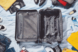 10 Brilliant Tricks for Squeezing Everything in Your Luggage