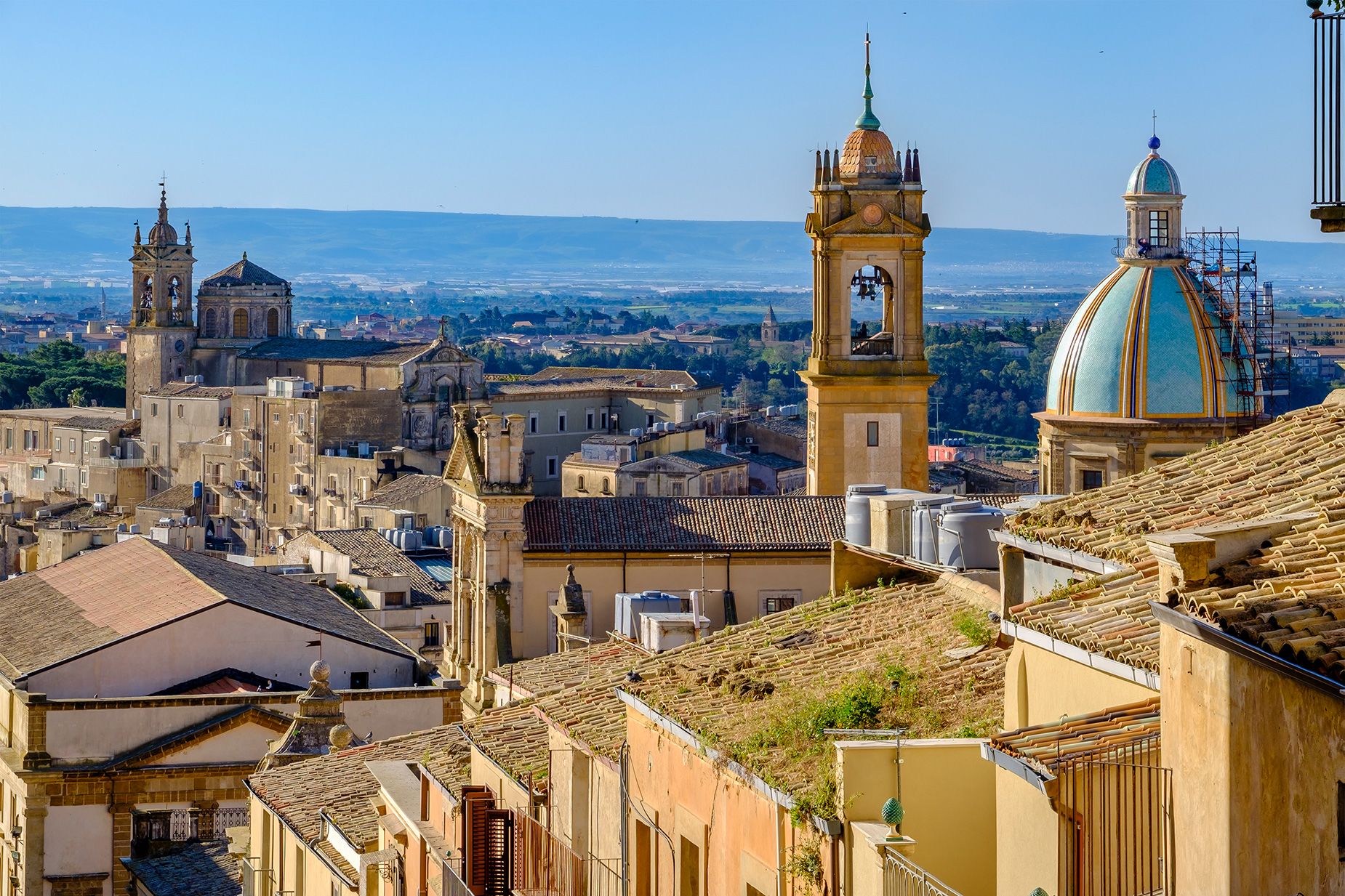 Who wouldn't want to live in the charming town of Caltagirone, Sicily?