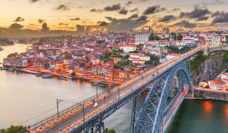 D7 Visa Portugal: The Ultimate Guide