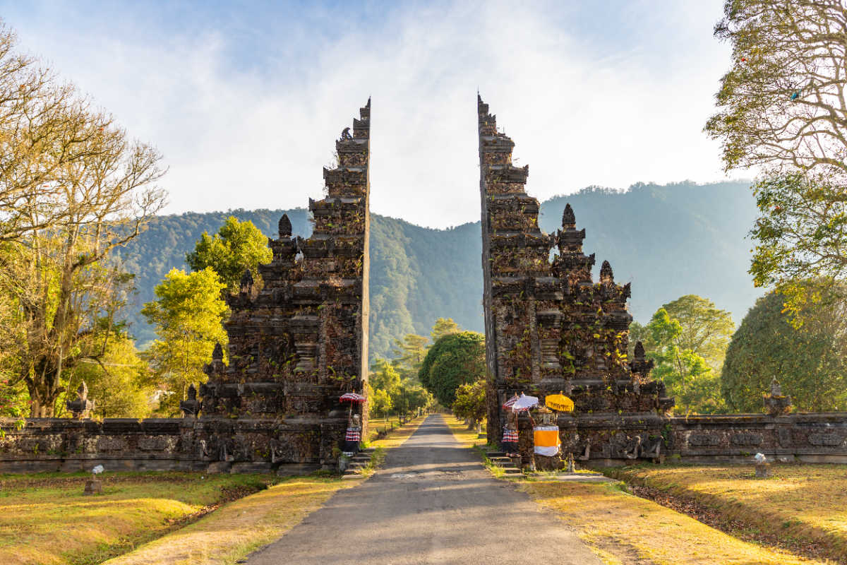 Gates in Cental Bali in Daytime.jpg