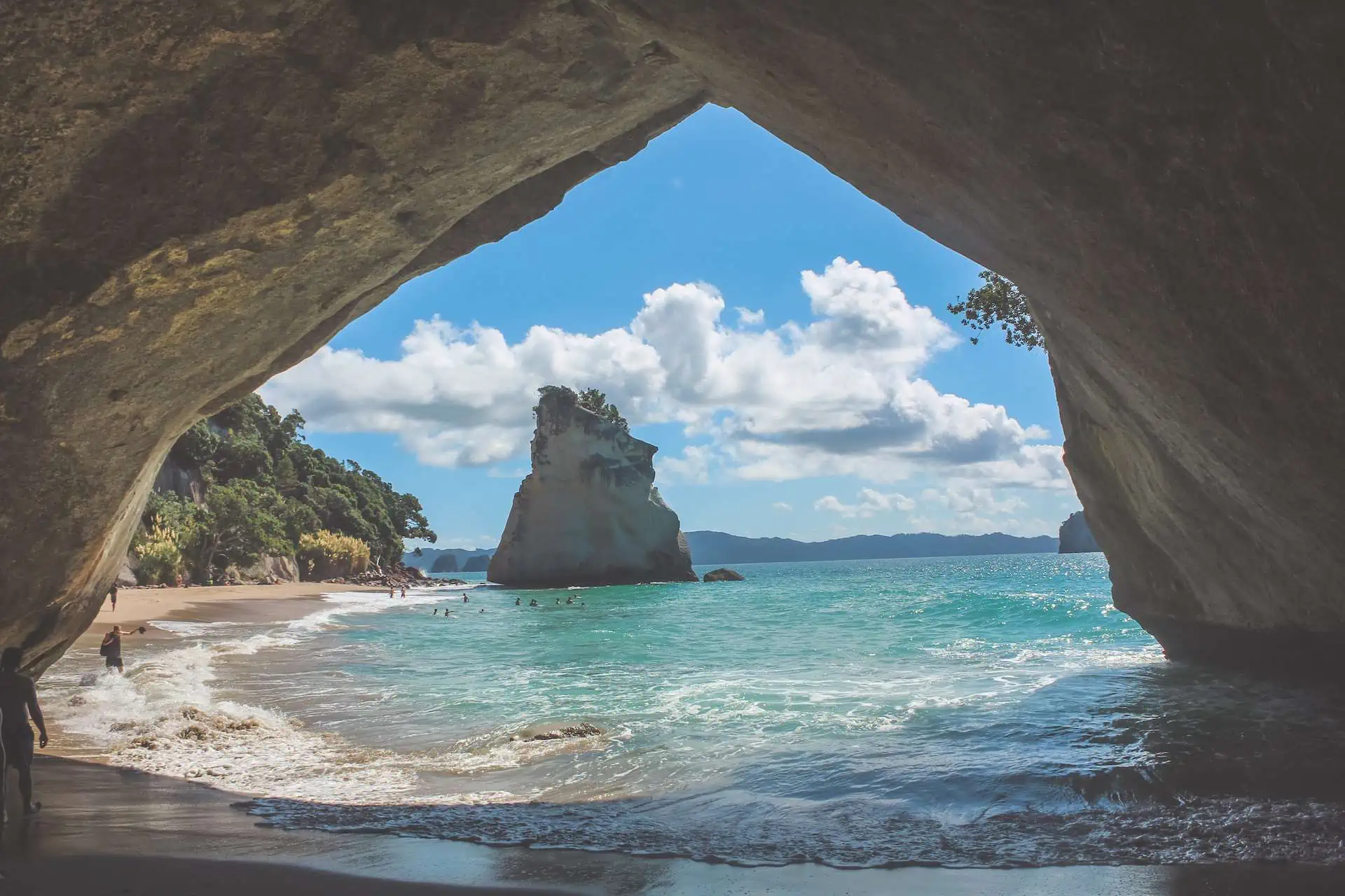 Cathedral Cove in Coromandel Peninsula, North Island of New Zealand