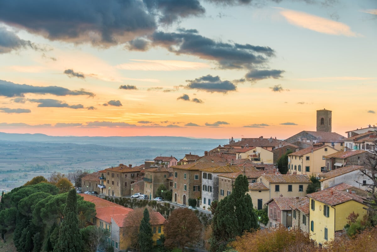 Panoramic view of Cortona Cliffside in Tuscany