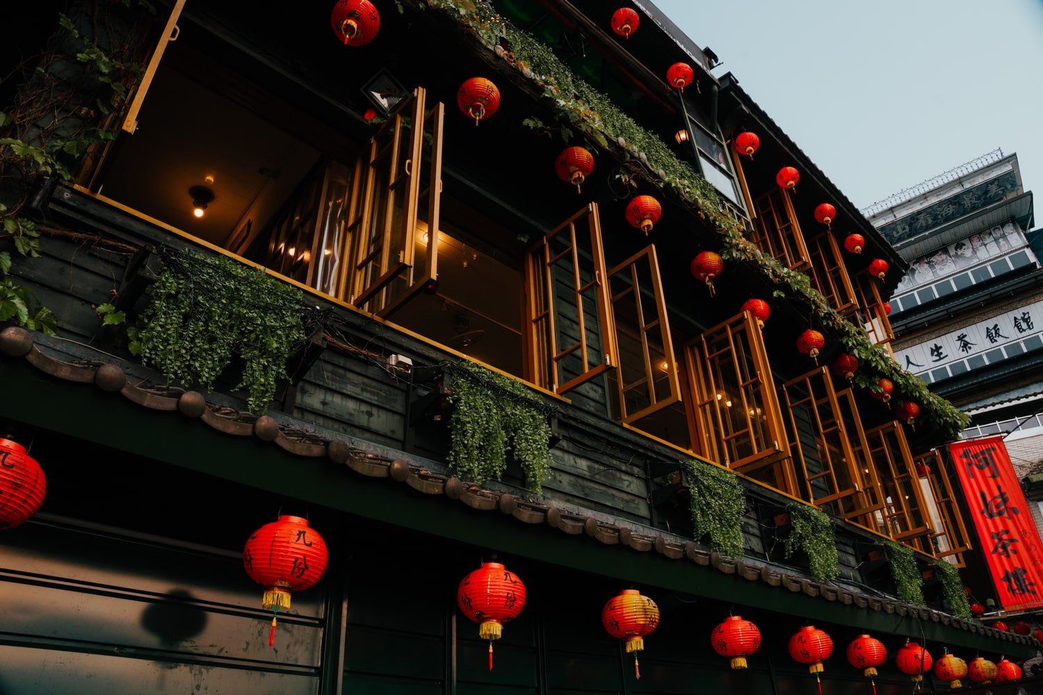 Japanese-style exterior of the Amei Teahouse in Jiufen, Taiwan.