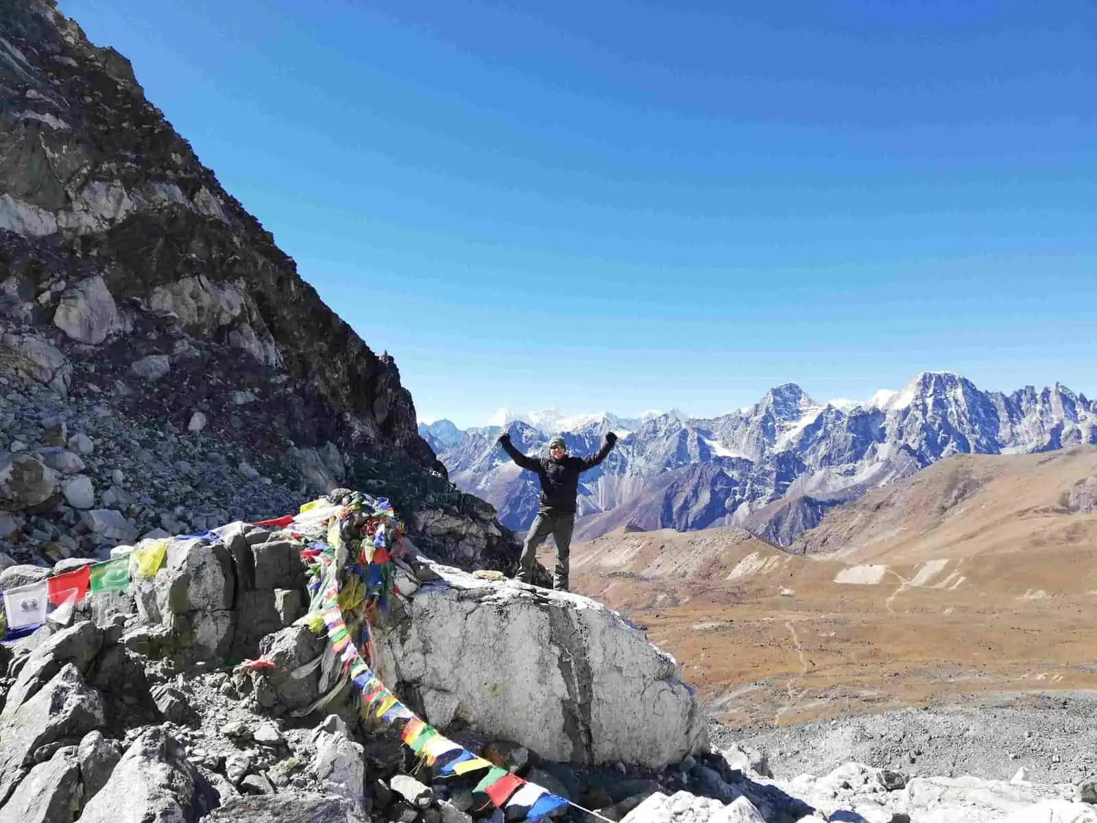 Marc hiking Co La Pass in Nepal