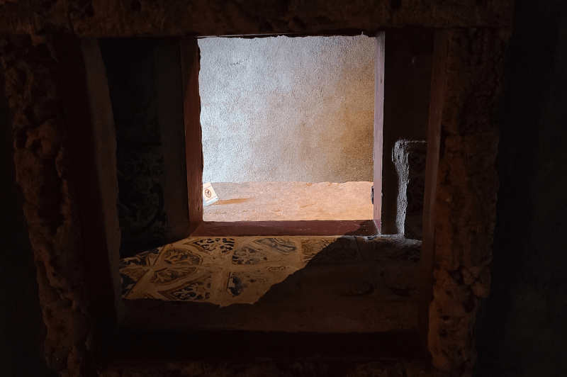 The pass through from the kitchen into the dining room