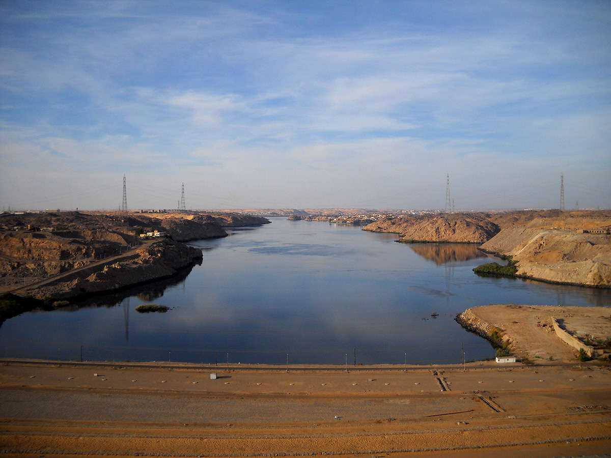 aswan high dam 