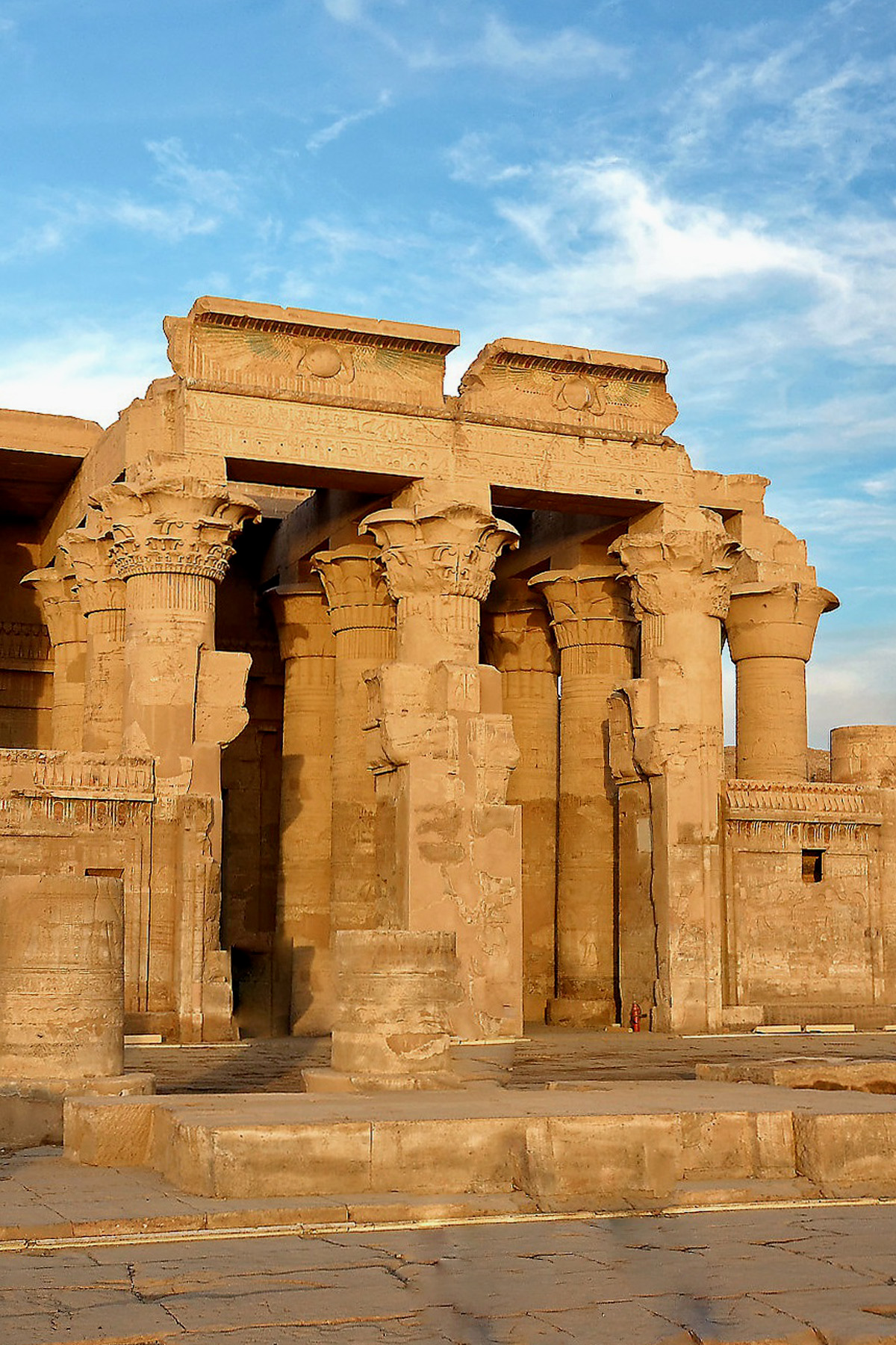 kom ombo temple guide