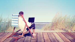 5 summer jobs you can take with you to the beach