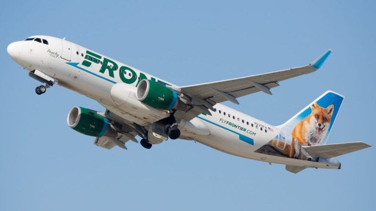 Frontier Airlines announces new $19 flights from Phoenix. Here's where you can go