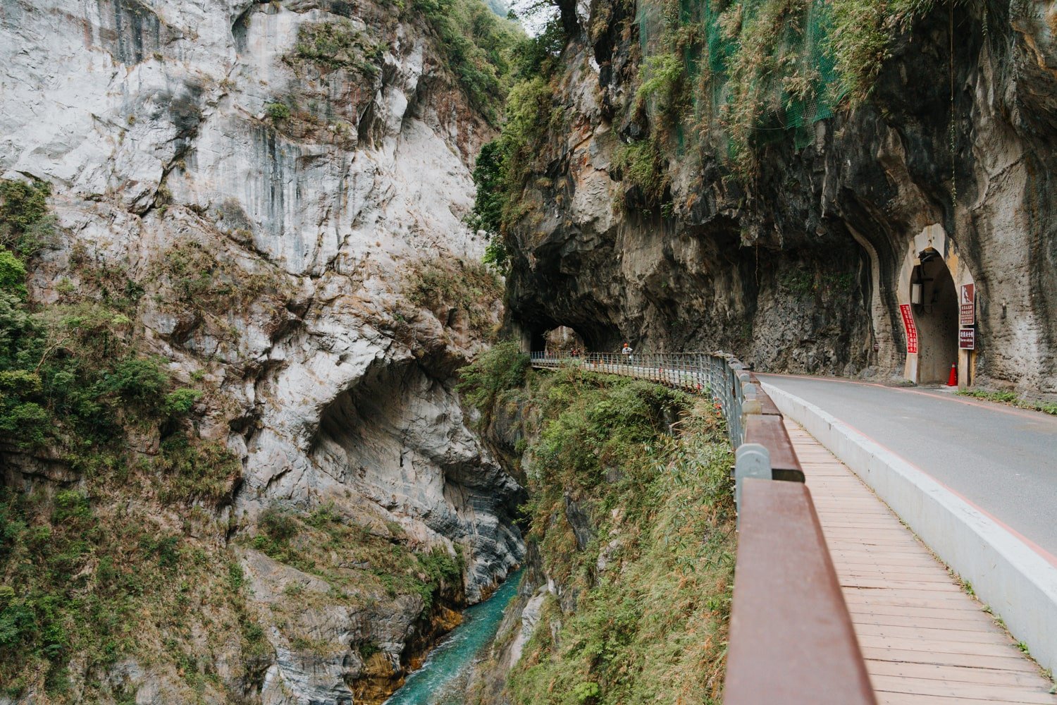 Walking the Swallow Grotto riverside hike in Taroko Gorge, Taiwan.