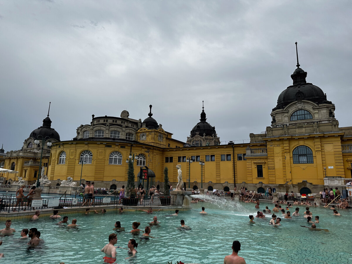 Tourists in Széchenyi Baths