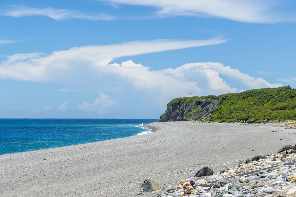 Landscape of the pebble-strewn Qixingtan Beach near Hualien, Taiwan.