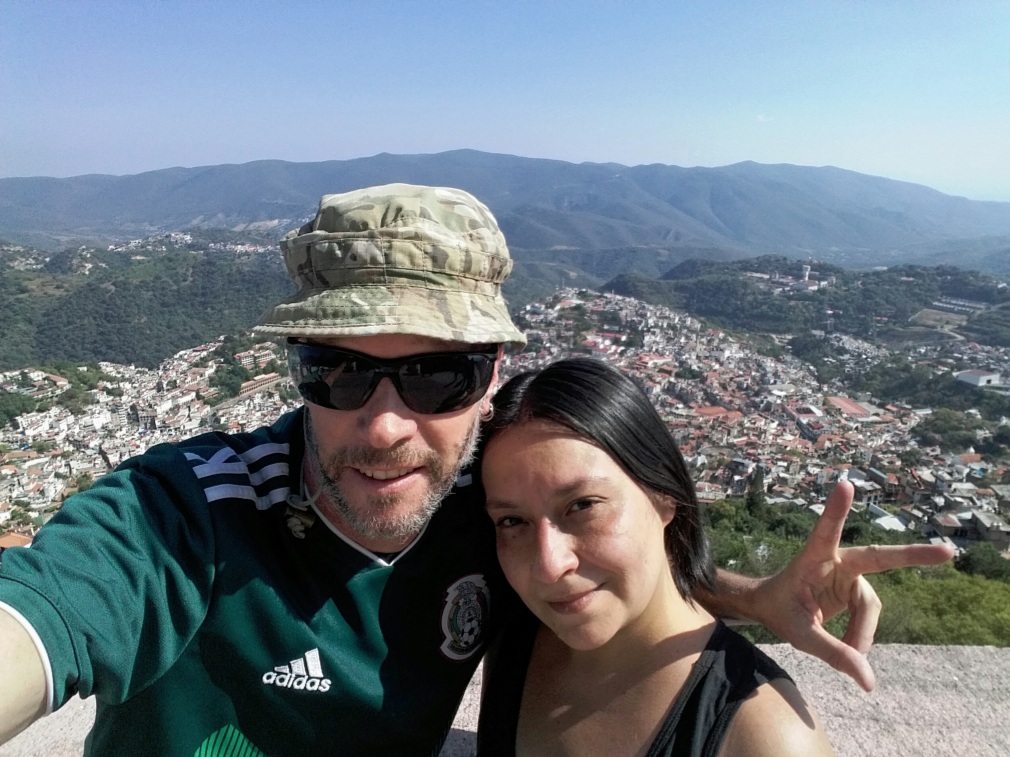 Nomadic Backpacker In Mexico with Miss cdmx