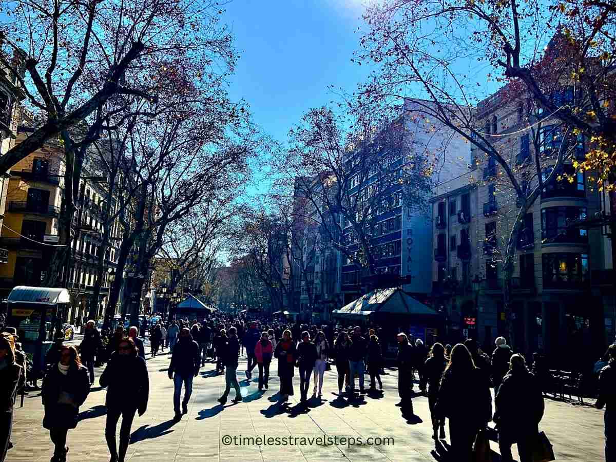 the lively scene at La Rambla Barcelona in winter (end of January) timelesstravelsteps.com