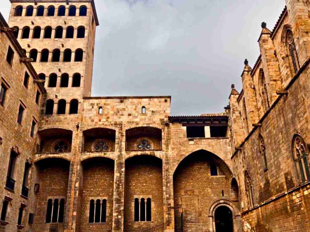 Gothic Quarter Barcelona timelesstravelsteps.com