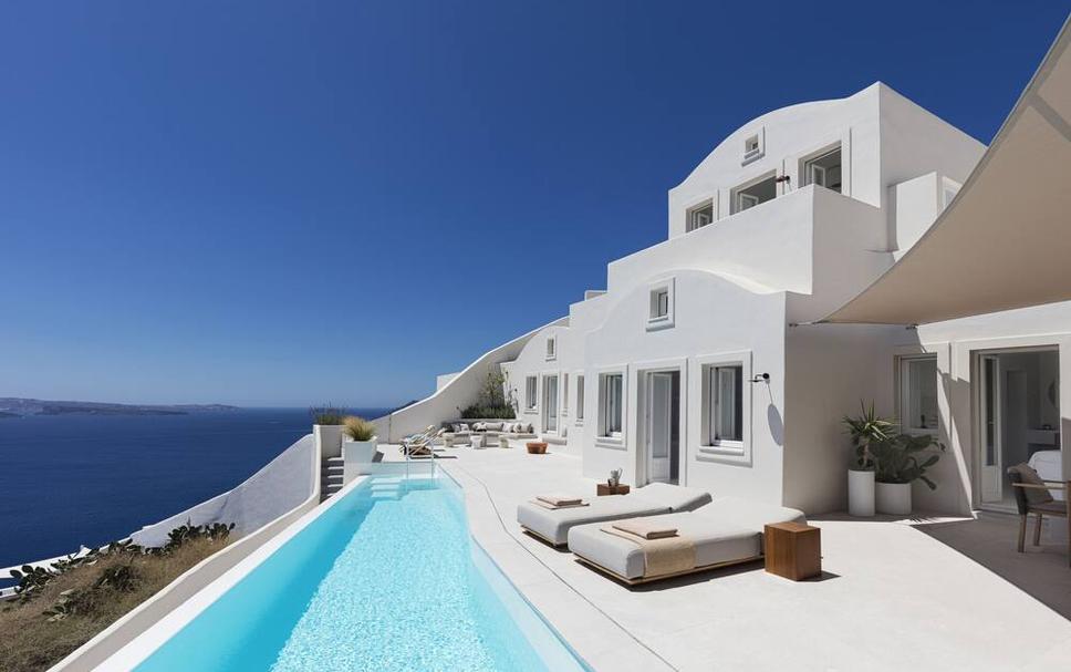 Canaves Oia Suites