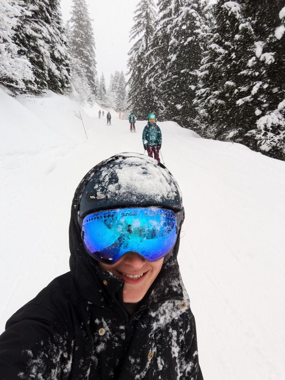 sarah coleman skiing in morzine