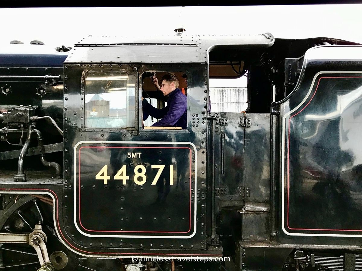 steam train at Fort William station