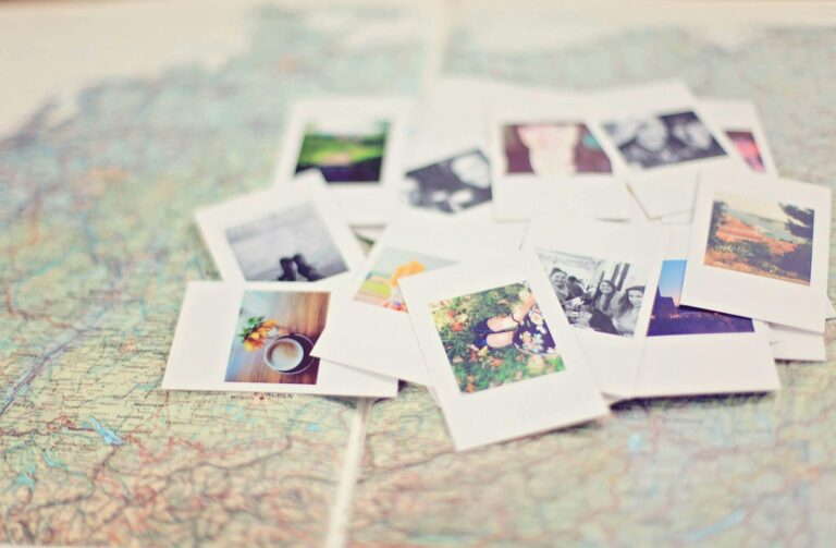 Mindful Travel: Embrace Destinations, Ditch Distractions | stupidDOPE