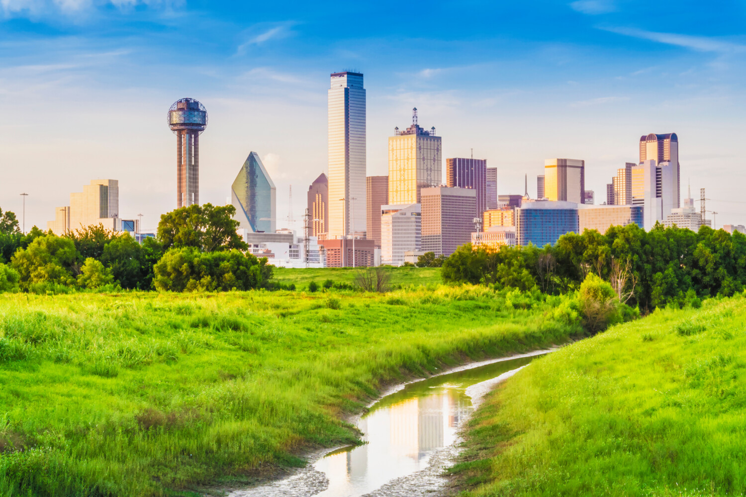 Dallas skyline