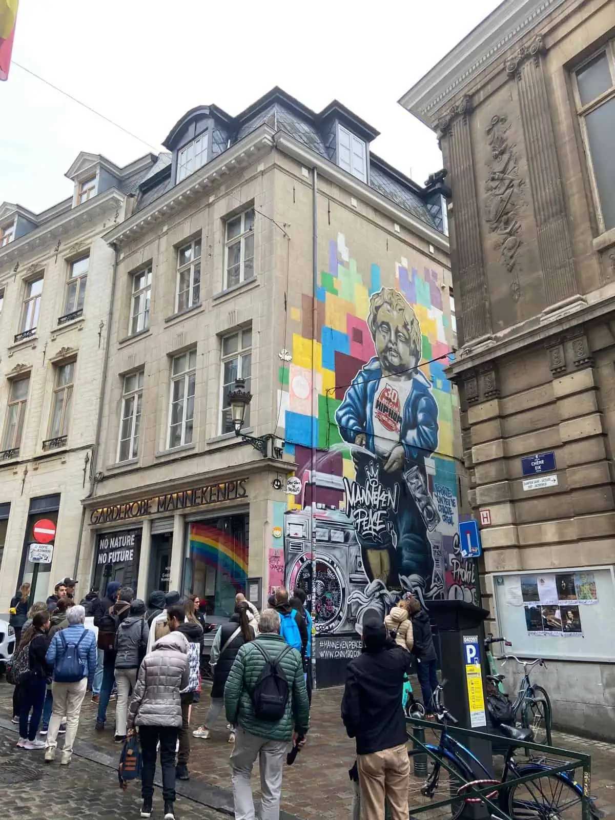 manneken pis street art in brussels, belgium