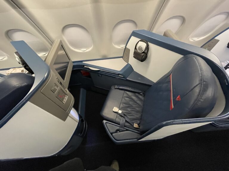 Despite 'Premium' Brand (& Prices), Most Delta Biz Class Seats Are Relics