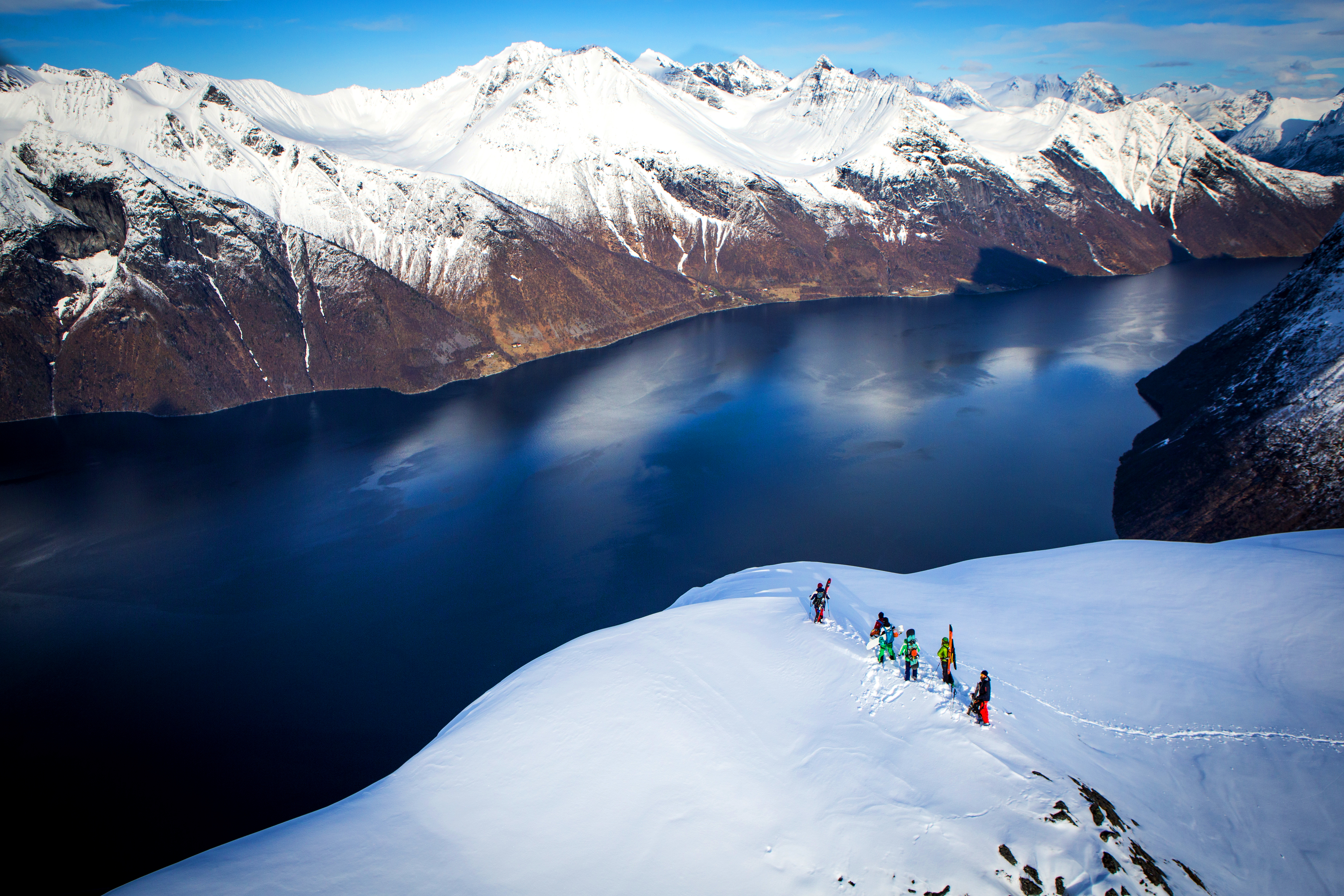 In the fjords with Joro Experiences, a sustainable travel company