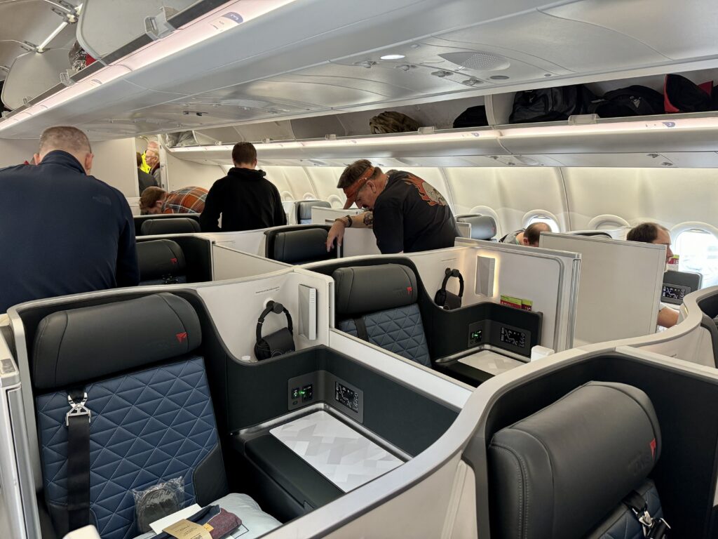 Delta One cabin A330-900neo