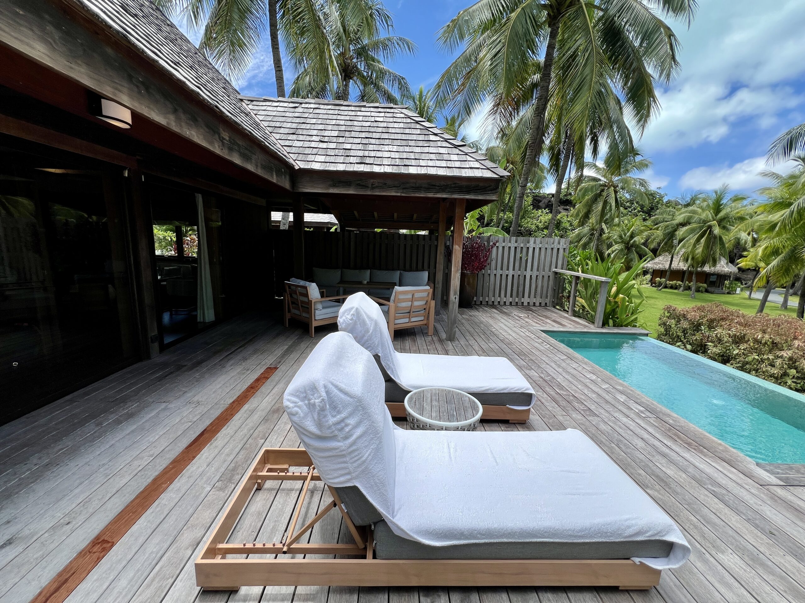 conrad bora bora nui pool deck