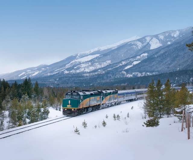 The Canadian: The epic sleeper train journey that’s cheapest and most spectacular in winter