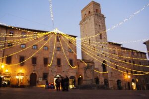 12 Essential Things to Do in San Gimignano, Italy