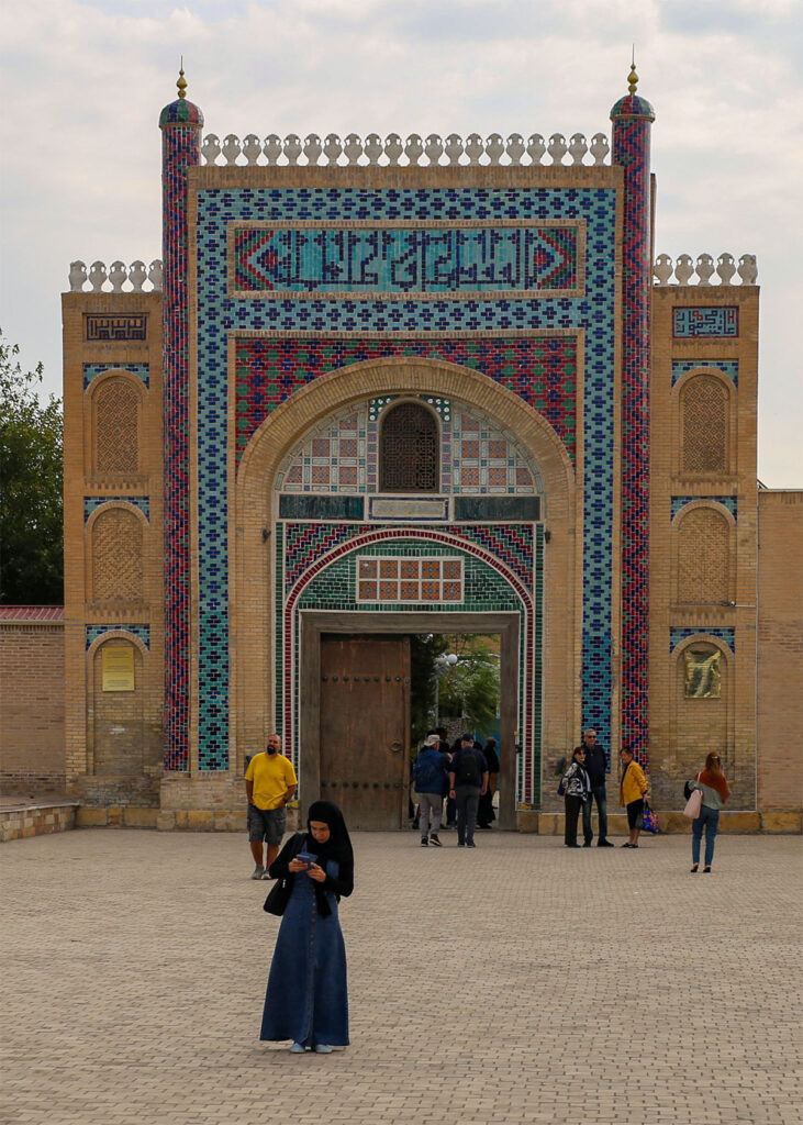 13 Things I Wish I Knew BEFORE Visiting Uzbekistan