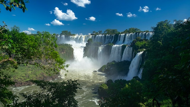 waterfalls in argentina