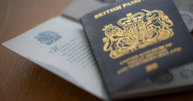 Foreign Office updates travel advice with passport warning for tourist spot