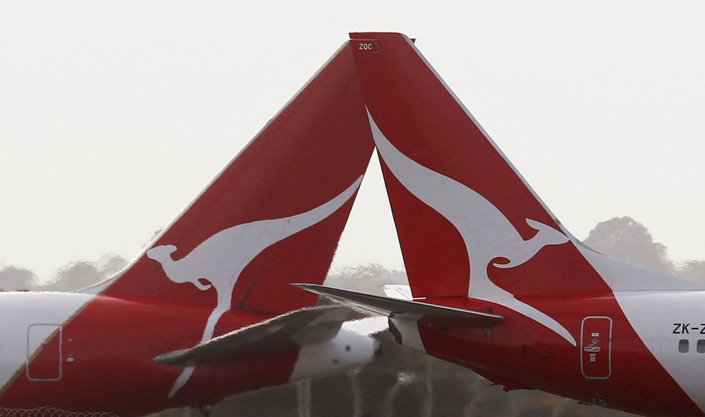 Qantas, based out of Australia, operates a fifth freedom flight from New Zealand to the US. 