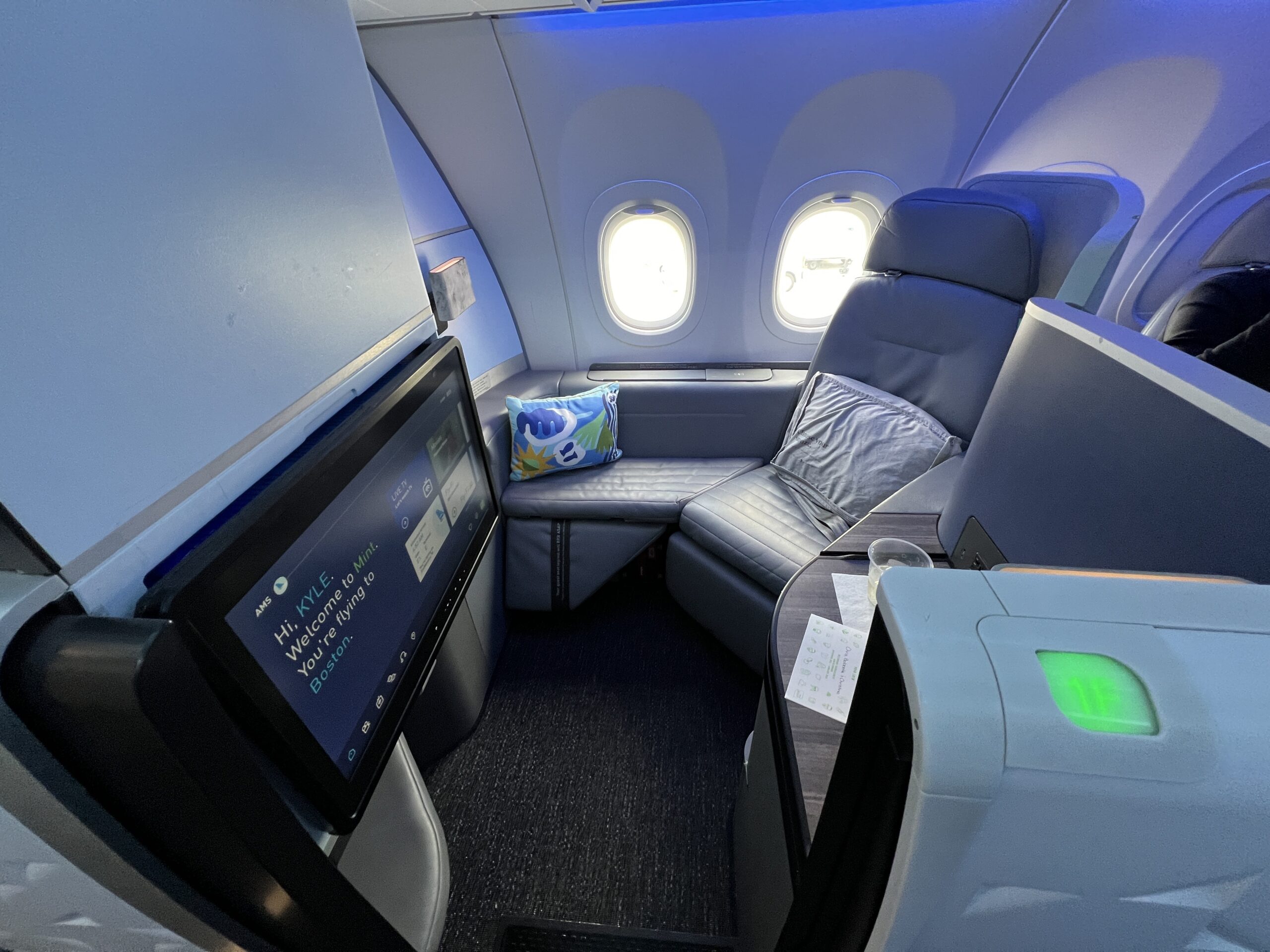 jetblue mint studio