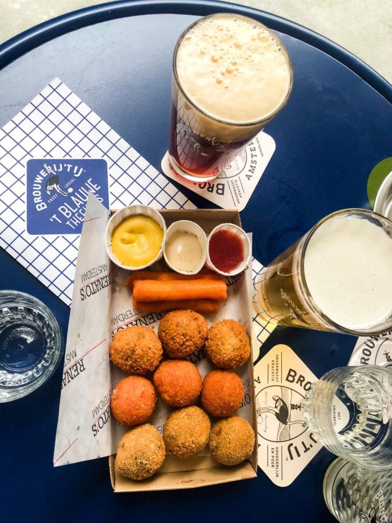 Traditional Dutch snacks and craft beer at 't Blauwe Theehuis, Amsterdam