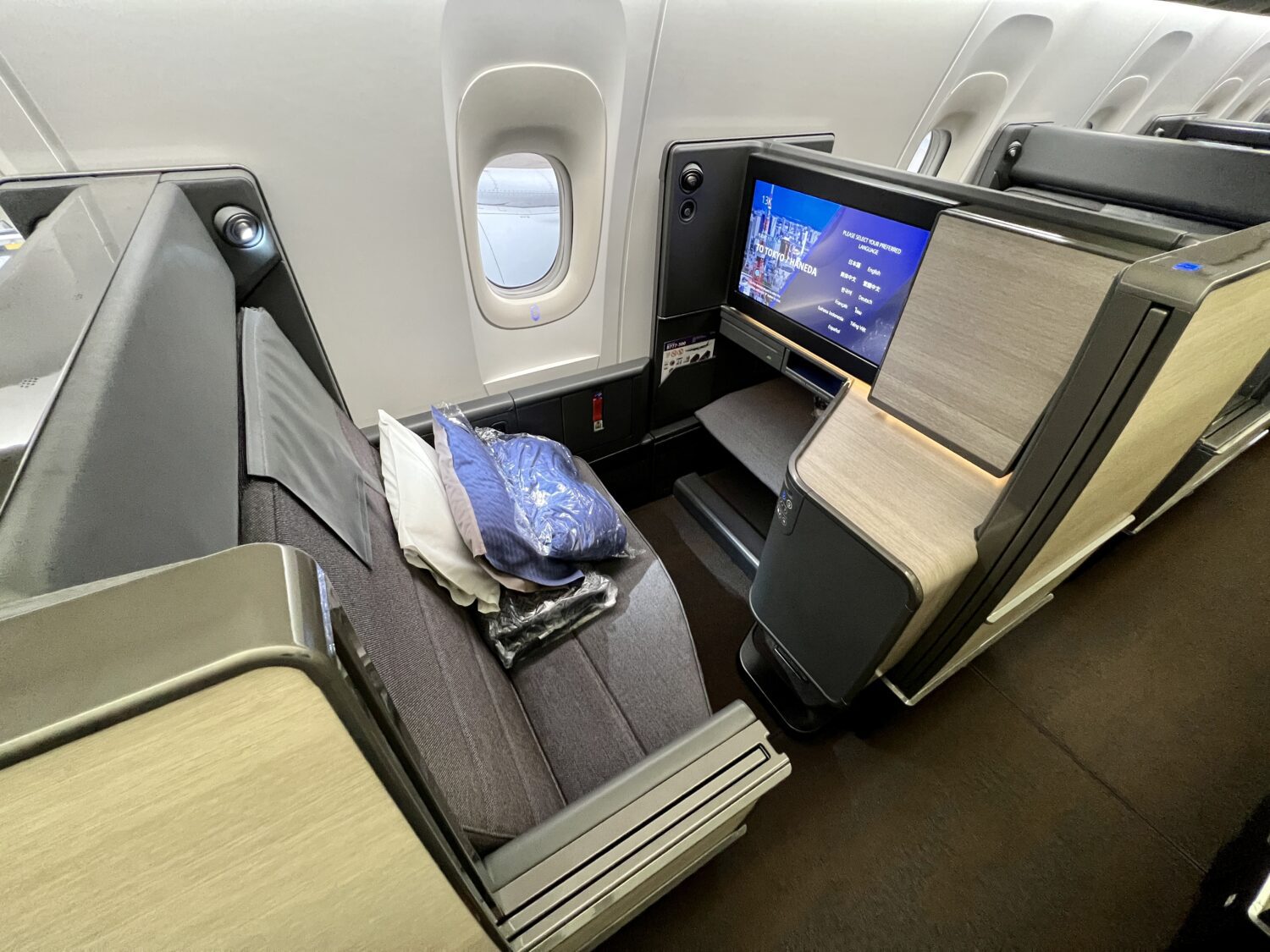 ana business class suite