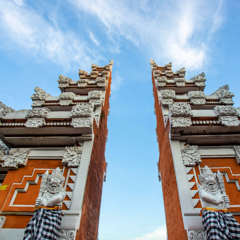 Temple-Gates-At-Bali-Airport-In-Daytime