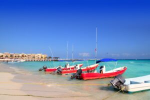 Living, Working and Retirement in Playa del Carmen