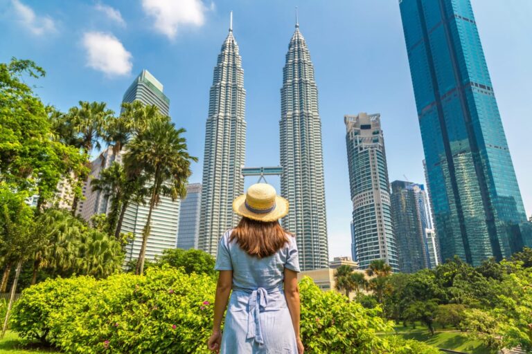 M’sia Named Asia’s 2nd Friendliest Country For Foreigners, Ranking Above Philippines, Thailand & More