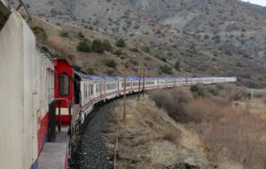 Train travel becomes trendy choice for tourists in Türkiye