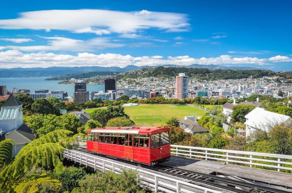 New Zealand Eyes Wealthier Tourists In Shift Away From Budget Travelers