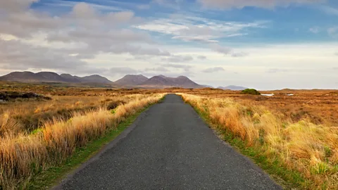 Peter Carroll/Alamy A quintessentially Irish way to travel (Credit: Peter Carroll/Alamy)