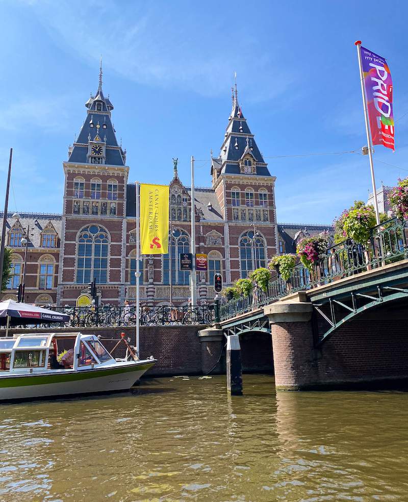 Rijksmuseum from canal - Amsterdam