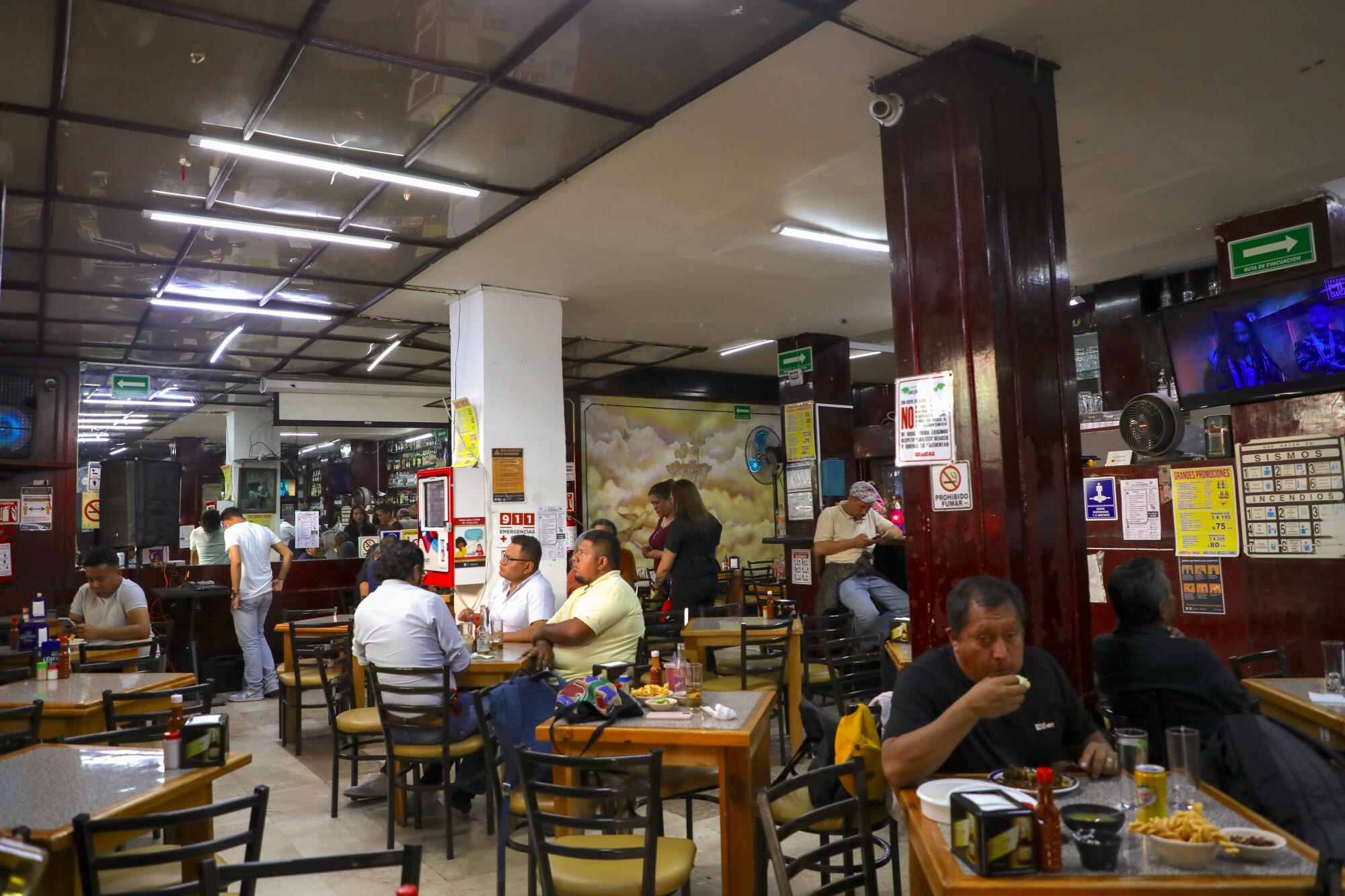 The cantina Las Jacarandas on Calle López.